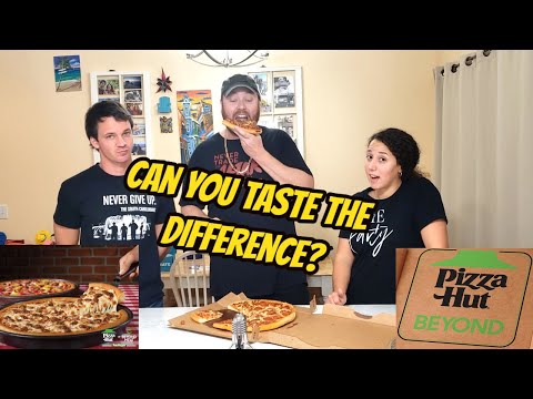 Pizza Hut Beyond Italian Sausage Pizza (Quick Review)