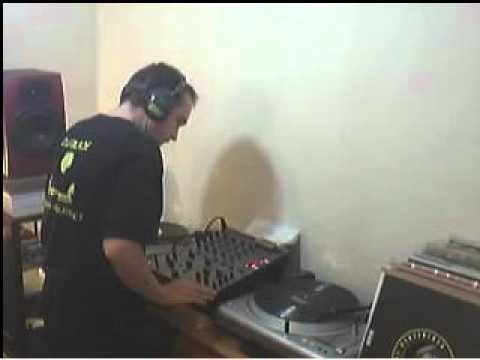 DJ BLADE UK Garage & Bass House VINYL Mix 2010