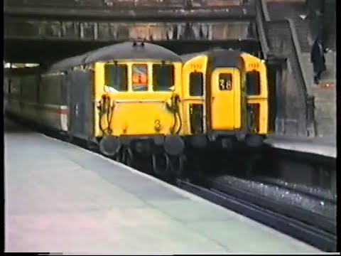 British Rail Southern Region 1985-London Victoria with Class 73, DEMU Thumpers & EMU's