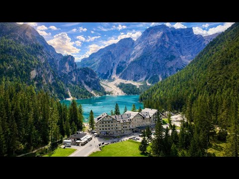 Ambient Hiking 75 miles on the Alta Via 1 in the Dolomites