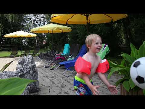 Video 3 aus  Mayerhof- der Ferienbauernhof mit dem Pool, den Pferden u. d. tollen Spielplatz