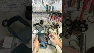 Repairing a Bosch GBH 5-38D rotary hammer that is not hammering.