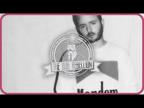 Moody Good - cardi flip