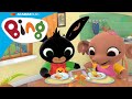Bing Dan Sula Sedang Membantu Sediakan Makan Tengahari Bing Bahasa Melayu