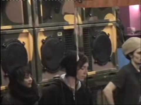 king earthquake sound at the blakamix dub school end of dance pt3 feb 13th 2010.avi