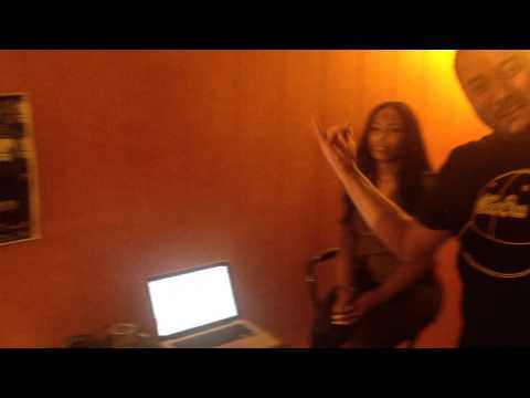 Preparation du morceau "Like Me"  de Dina Mendes et  Elji