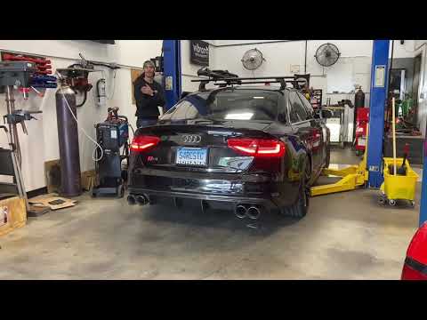 B8.5 Audi S4 Vibrant / Magnaflow Custom Exhaust - gutted cats
