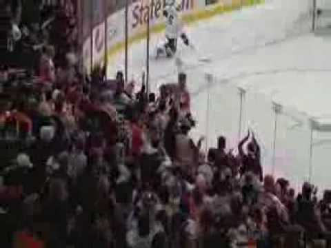 Scott Hartnell scores vs Lightning - 5 1-9-10