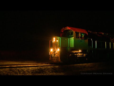 Triple XR Class Locomotives With Broad Gauge Grain Train (4/2/2021) - PoathTV Australian Railways