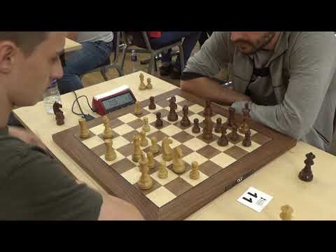 Blitz in English opening: IM Gorodetzky - FM Borsuk, Blitz chess