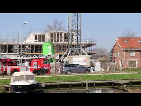 28-03-17 Prio 1 AL 16-3152 Ongeval Materieel - Notaris d'Aumerielaan (Reeuwijk)