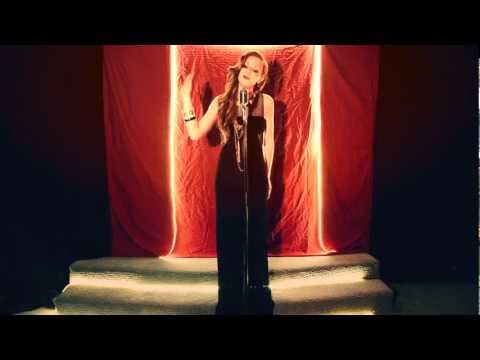 Lou Lou White - I Woke Up This Mornin' - New music-video