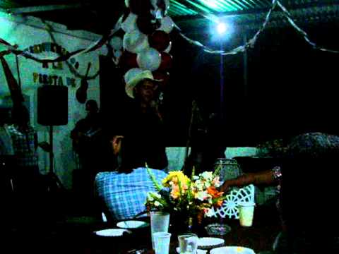 miguel castellano en vivo canta lagrimas en el tranquero en fiesta privada