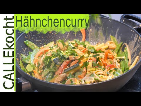 Hähnchencurry mit Gemüse und Kokosmilch. Asiatisch Kochen. Rezept