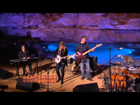 Alison Brown Quartet's "Under the Five Wire" from Bluegrass Underground (PBS)