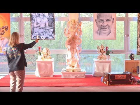 Satsang mit Sarah - Live 07:00 Uhr 11.04.2020