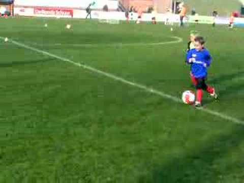 Roda'46 mini's, 17 november 2007 wedstrijd: Italie-Roemenie