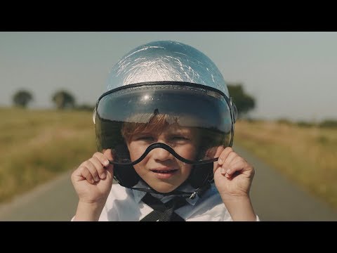 EPSYLON - Astronaute - CLIP OFFICIEL