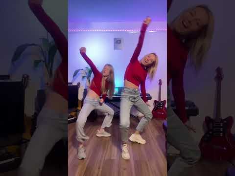 Wop Wop #danceoke #trending #wop #shortswithcamilla