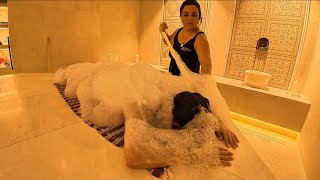 I LET A STRANGER WASH ME 🧼 | Trying a Traditional Turkish Spa for the First Time
