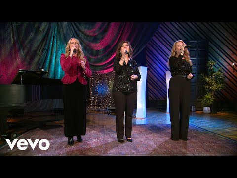 Gaither - O Holy Night (Live) (Official Music Video) ft. Sisters