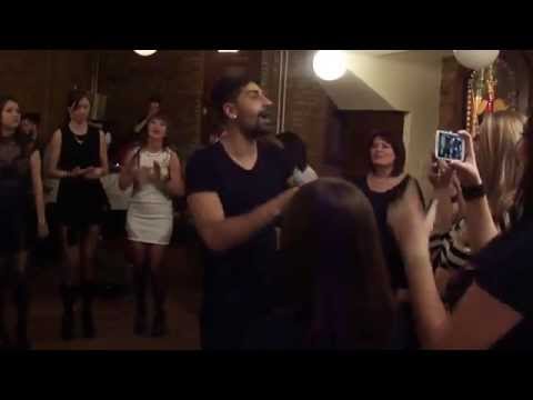 Connecte-R la Chicago.