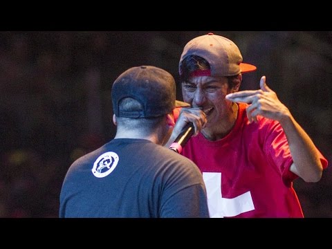 Dozer vs Lujo MC - Cuartos Red Bull Batalla de los Gallos Argentina 2016