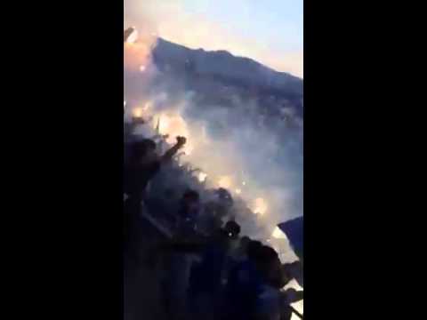 "Los Revolucionarios 1928" Barra: Revolucionarios 1928 &bull; Club: Motagua