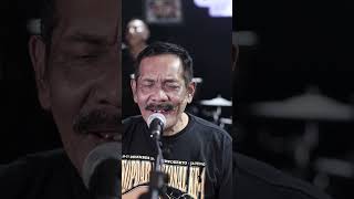 Download lagu Teror band - jangan terulang lagi (cover) #music #coverlagu #musik #coverlaguindonesia #koesplus mp3