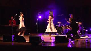 010 SHOW NOUVELLE VAGUE   Ever fallen in love