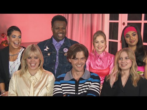 Mean Girls Cast Decides Which Things Are 'So Fetch or Not So Fetch' (Exclusive)