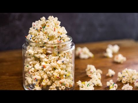 download lagu mp3 mp4 Popcorn Sprinkles, download lagu Popcorn Sprinkles gratis, unduh video klip Popcorn Sprinkles