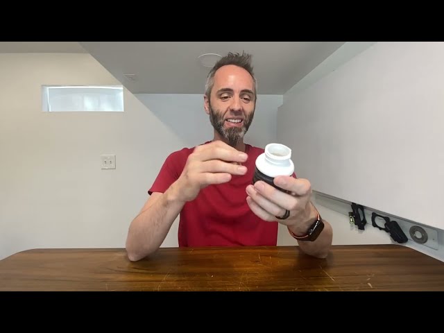 Best Sleep Supplements for Parents with Melatonin Capsules - close-up view
