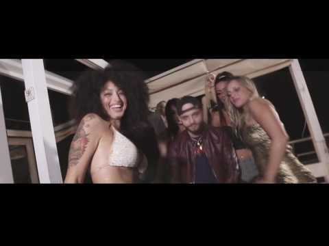 Le Scimmie (Vale Lambo & Lele Blade) - M.O.E.T