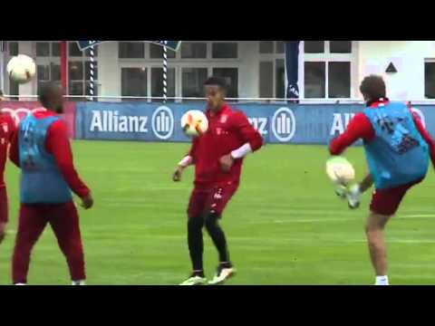Fc Bayern Munich Thiago, Müller, Costa and Rafiha Juggling of the highest order!