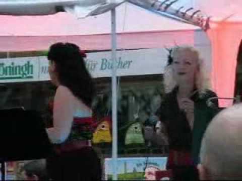 Amazing Swing Sisters   Gigolo