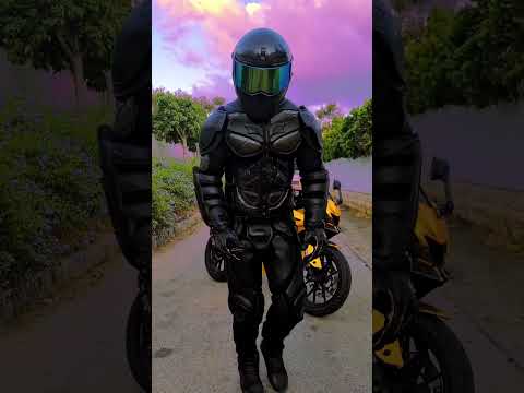 wear moto armor #moto #shorts #armor #bike #scary #batman