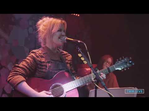 Lianne Kaye - "Save Me" Live at Three Wise Monkeys Colchester