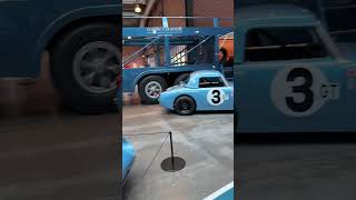 Prachtige tennisballen, toch? OEF!