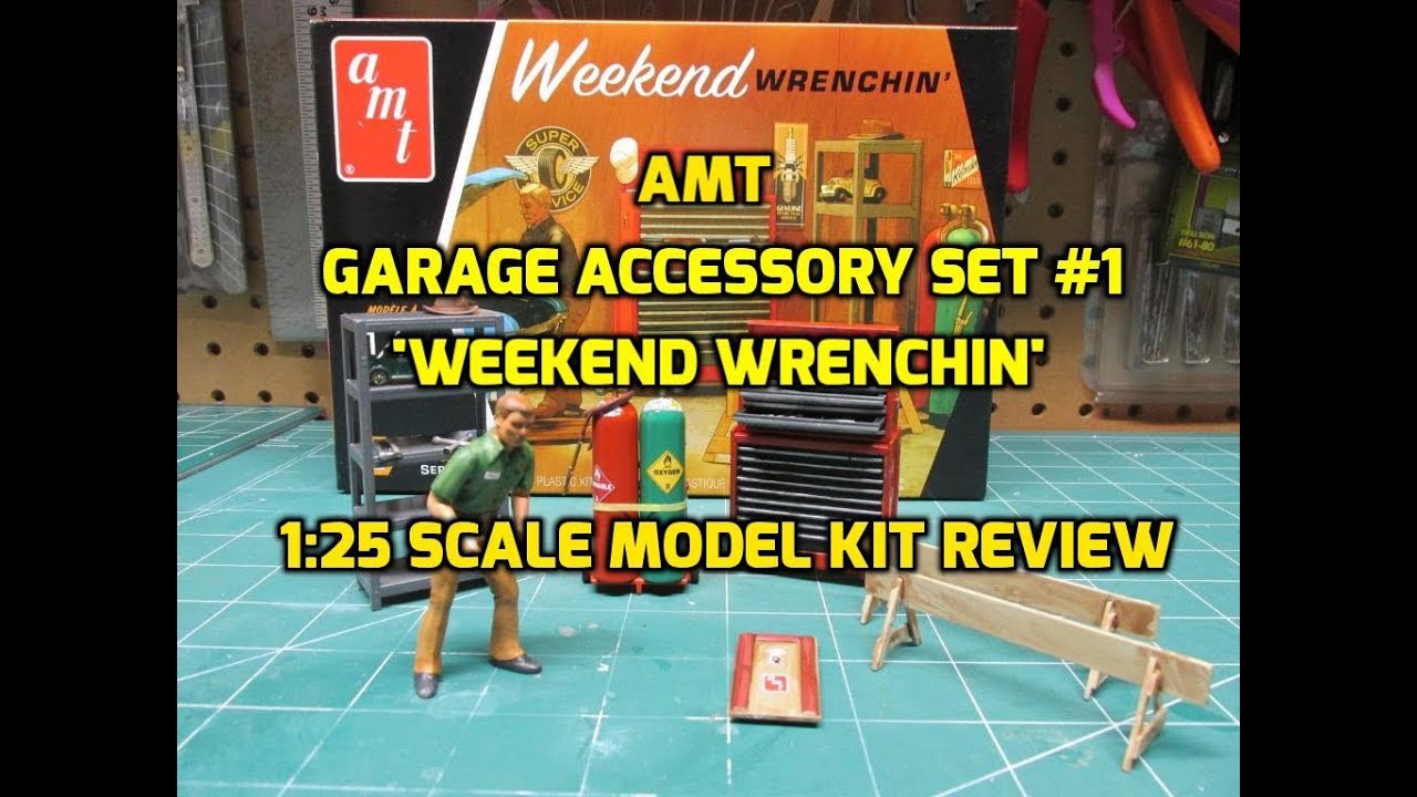 Weekend Wrenchinâ€™ Garage Accessory Set #1 (1/25) (fs)