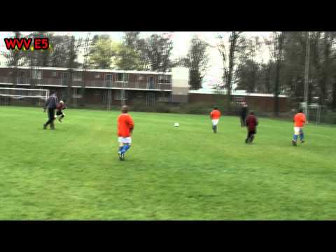 2012 - ONSTWEDDER BOYS E2 - WVV E5 - 14 april.