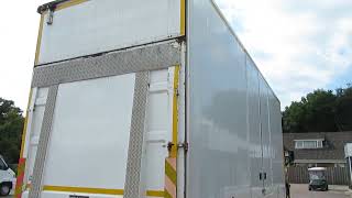 Volvo FM 300 Bak + Klep Euro 5 Price 17.900,-- netto. box truck for sale image 4 Volvo FM 300 Bak + Klep Euro 5 Price 17.900,-- netto. box truck image 4