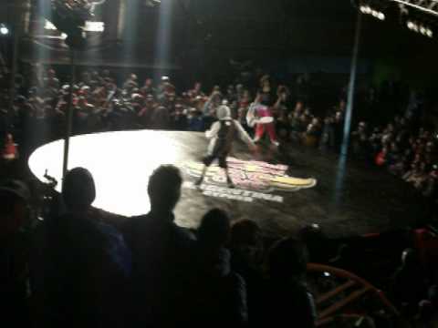 Red Bull BC One Cypher Argentina. Carito vs EmaKing