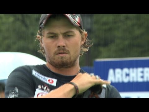 Brady Ellison v Luis Alvarez – recurve men quarterfinal | Tokyo 2012 Archery World Cup Final