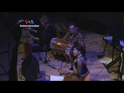 VOA - SENI KARAWITAN INDONESIA TAMPIL DI KOTA NEW YORK