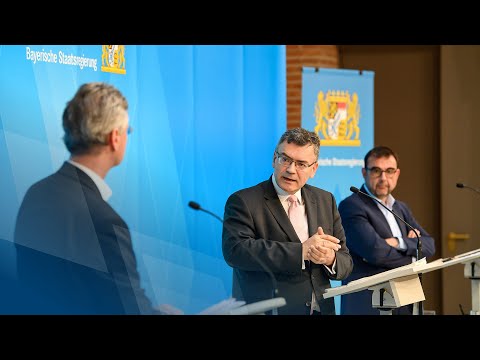 Video in Gebärdensprache: Pressekonferenz zur Corona-Pandemie (15. Juni 2021) - Bayern