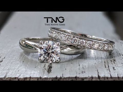 GIA Certified 0.80 carat, D-IF, Triple Excellent and Wedding Band set in Platinum (PT950)