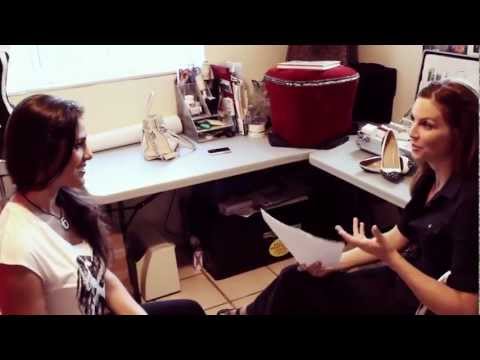 Erika Moon in partner with Kickstarter for "Viva Paris" Int'l Show Colonny Theater 14,15th Feb.