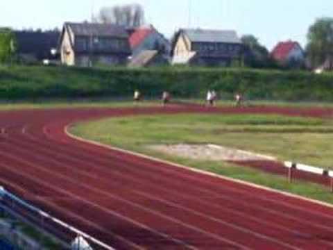 Jakub Plesiak i Mariusz Bareja 200m 22.99 i 24.41