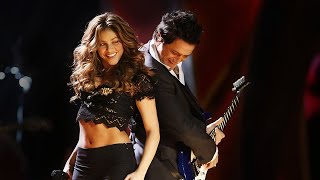 Shakira - La Tortura (ft. Alejandro Sanz) (Live at The 2006 Latin Grammys) HQ